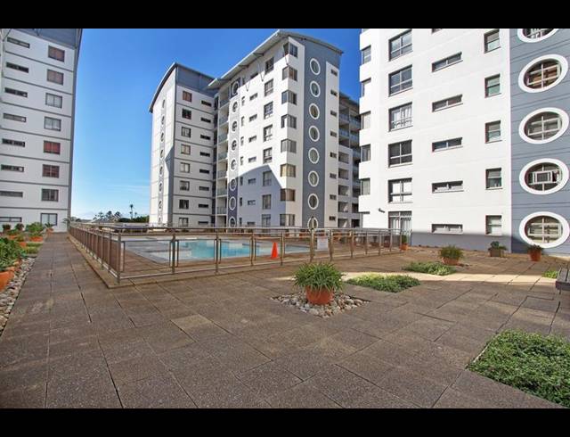2 BEDROOM PROPERTY TO RENT IN CLAREMONT